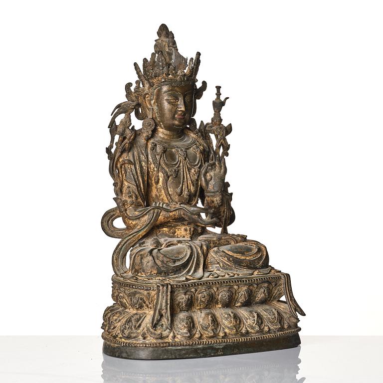 Guanyin, brons. Mingdynastin (1368-1644).