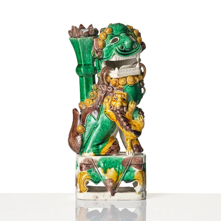 A group of sancai-glazed scholar's objects, Qing dynasty, Kangxi (1662-1722).