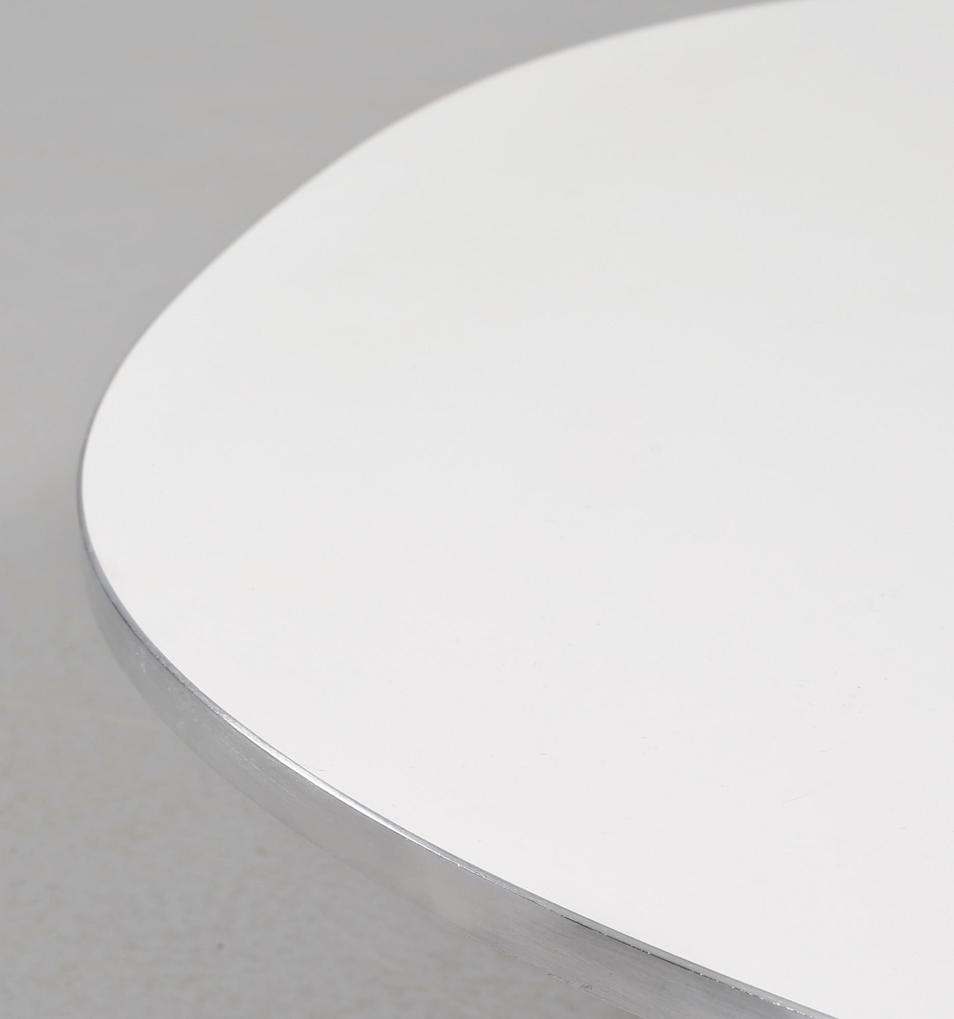 SOFFBORDSSKIVA, "Superellips", Bruno Mathsson och Piet Hein, Fritz Hansen, Danmark, 1988.