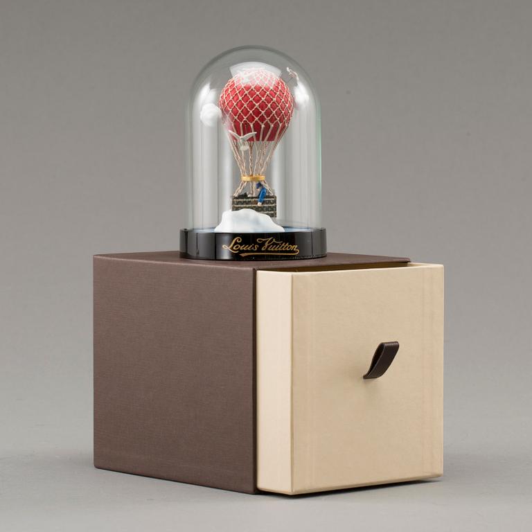 BREVPRESS, "Malle Aero", Louis Vuitton.