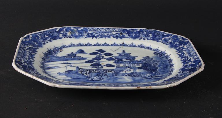 STEKFAT, porslin, Kina, Qianlong 1700-tal.