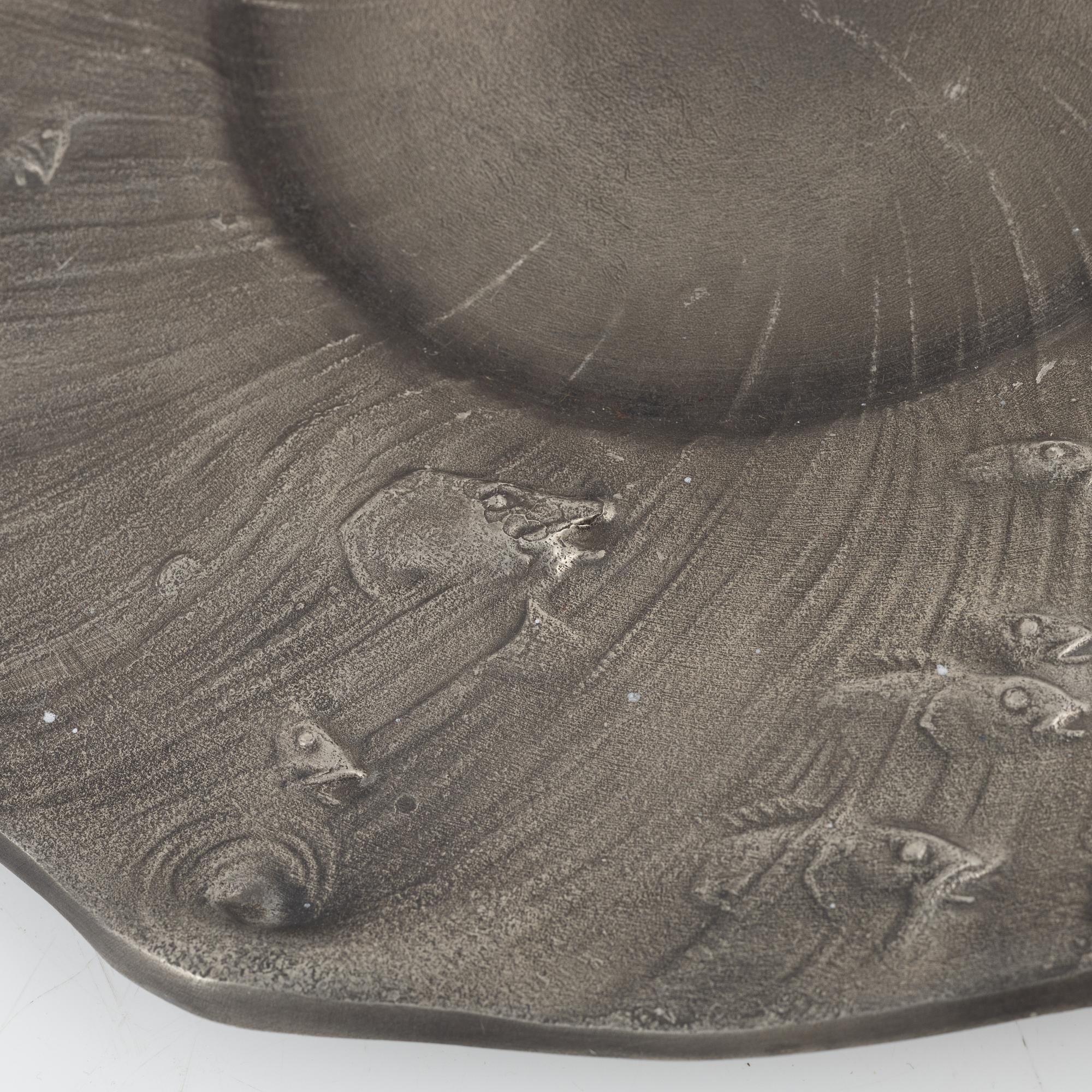 Olof Ahlberg, a pewter dish, Schreuder & Olsson, Stockholm, 1987.