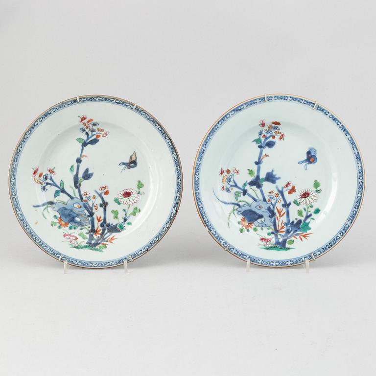 A set of five export plates, Qing dynasty, Qianlong (1736-95).