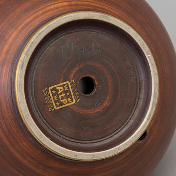 A Gunnar Nylund stoneware lamp base from Alp in Lidköping, 1930's.