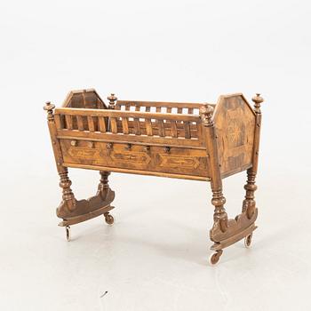 Cradle, late 19th century.