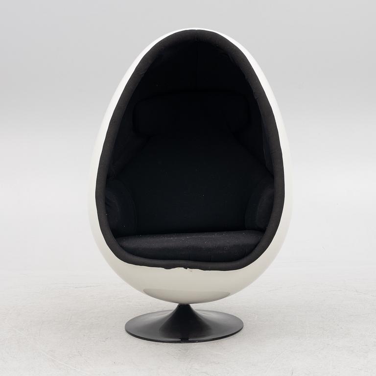 Henrik Thor-Larsen, armchair, 'Ovalia', Torlan, Staffanstorp, 1960s-70s.