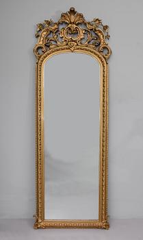 GOLVSPEGEL, rokokostil, 1800-talets andra hälft.