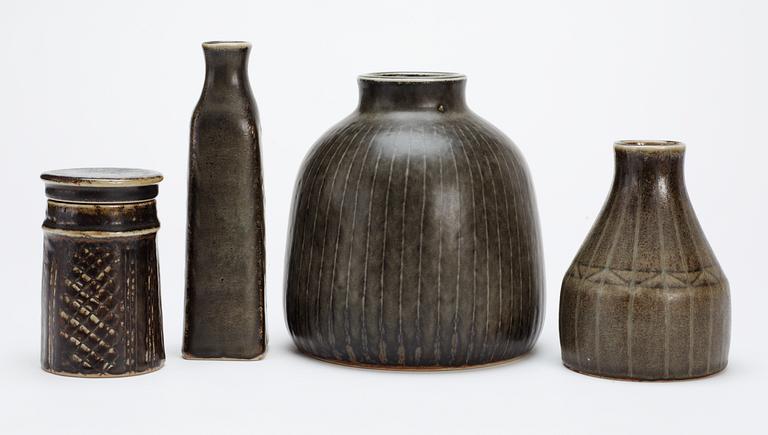 A Carl-Harry Stålhane stoneware lidded jar and three vases, Rörstrand.