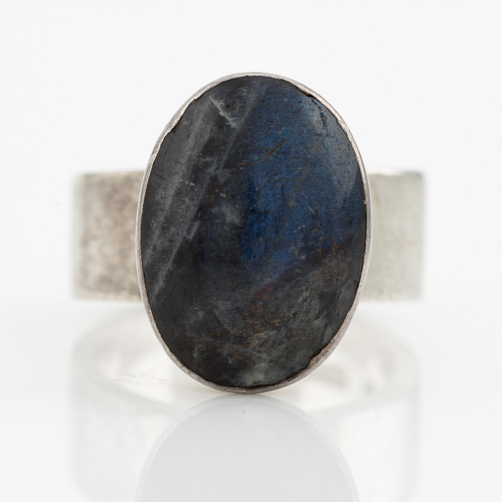 Sigurd Persson, ring, silver med labradorit.