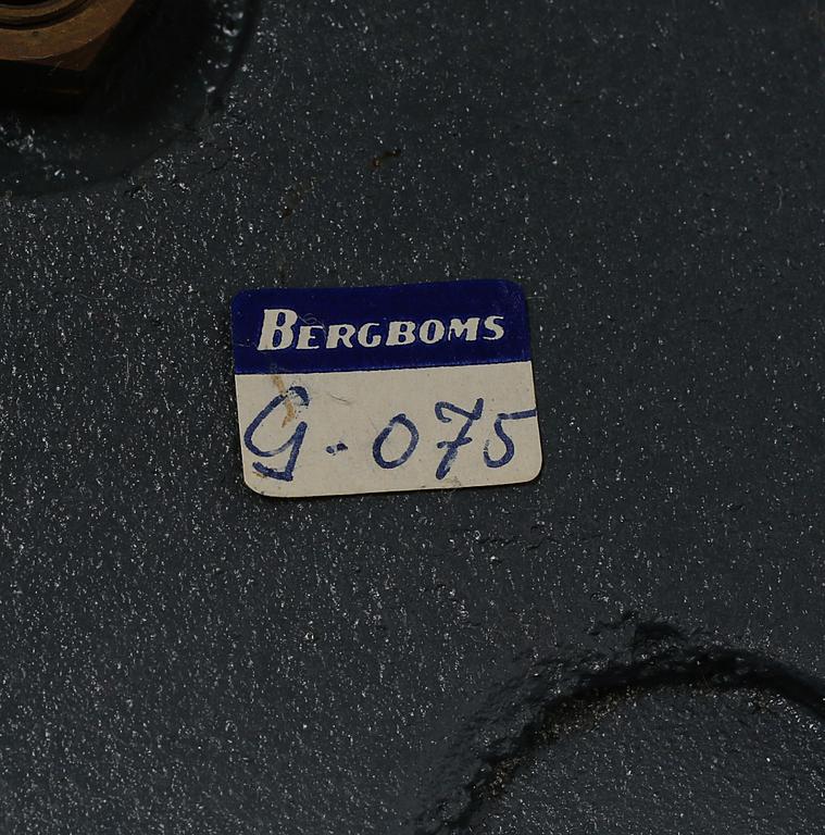 GOLVLAMPA, Bergboms, 1900-talets andra hälft.
