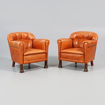 FÅTÖLJER, ett par, 1900-tal.