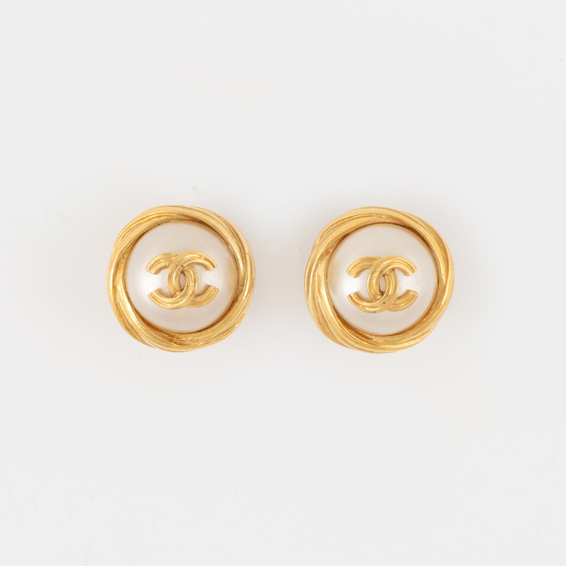 Chanel, earrings, 1996.