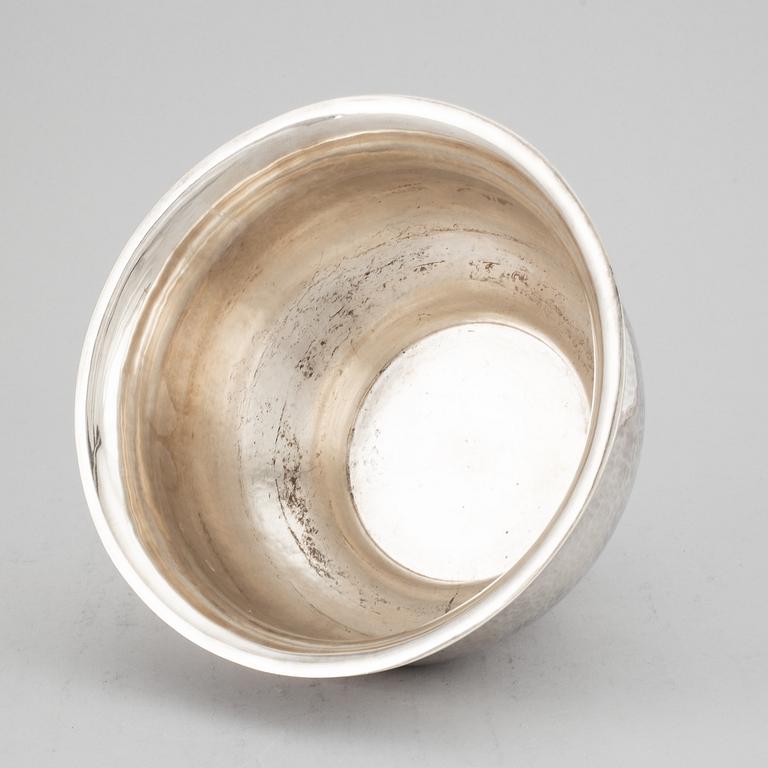 A Swedish 20 th century silver bowl, mark of MEMA, Lidköping 1988.