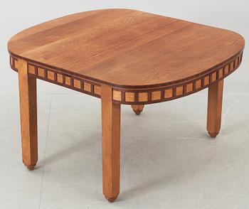 A Maurice Dufrene dining room suite, Paris, France 1925.