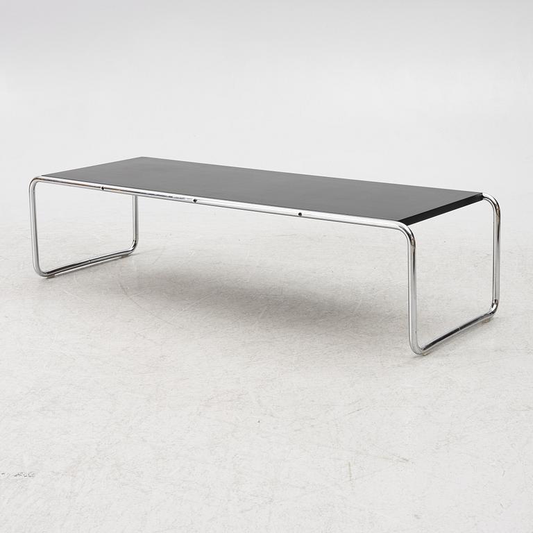 Marcel Breuer, soffbord, "Laccio table", Knoll.