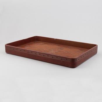 A Japanese lacquered tray, 20th century.