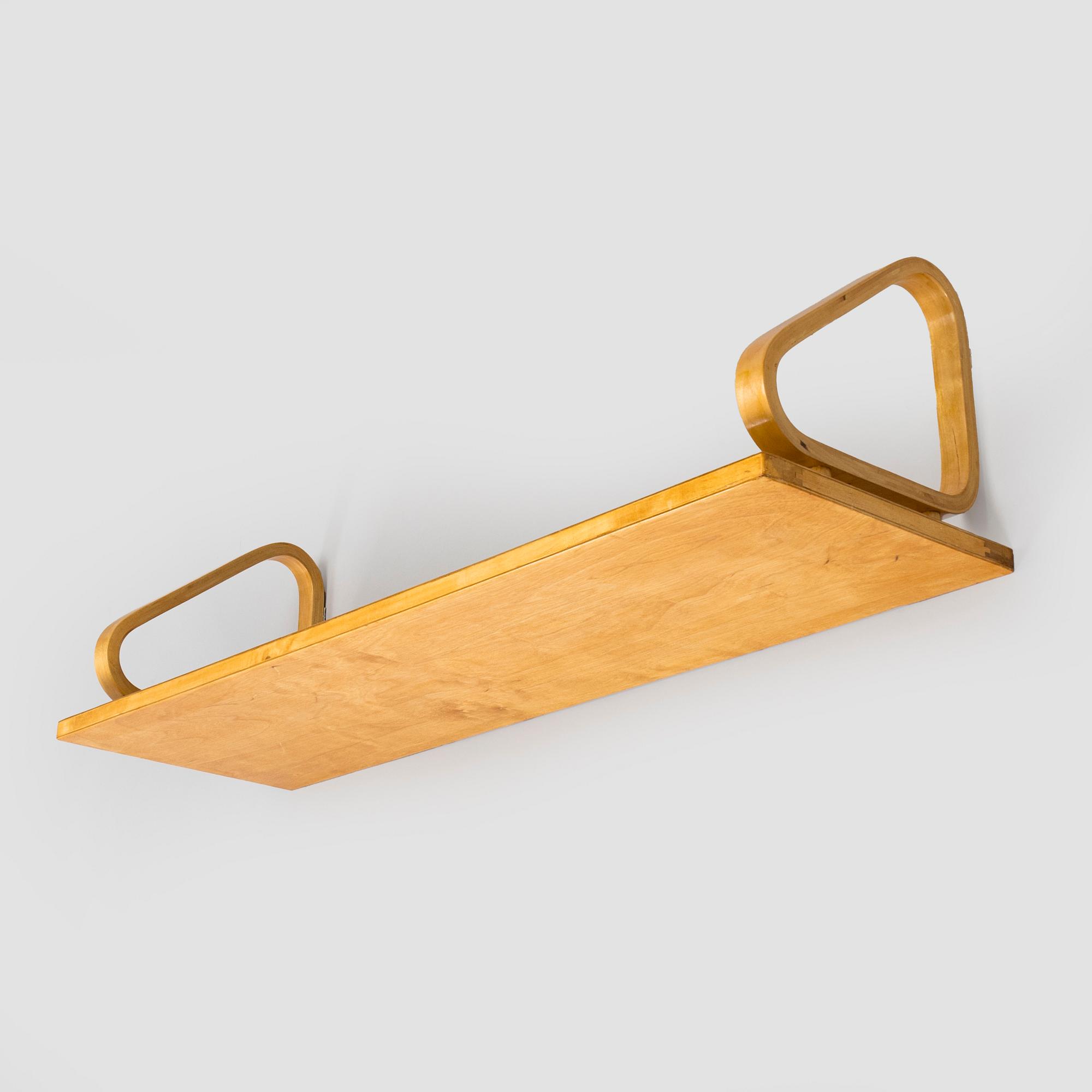 Alvar Aalto, A 1930/1940's shelve for O.Y. Huonekalu- ja Rakennustyötehdas A.B.