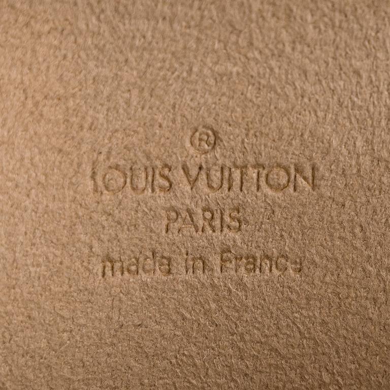 Louis Vuitton, midjeväska, "Florentine Pochette".