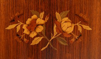 VITRINSKÅP, Louis XV-stil, 1900-tal.