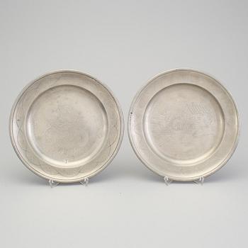 TENNFAT, 3 st. Otydliga stämplar, troligen Tyskland, 1700-tal/1800-talets början.