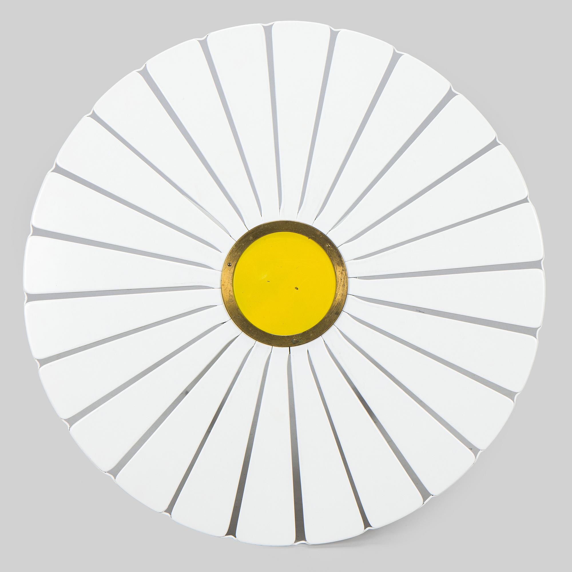 Alvar & Aino Aalto, ”Aurinko”-sarjan pöytä, O.Y. Huonekalu- ja Rakennustyötehdas A.B., 1900-luvun puoliväli, sekä, tuoleja, 4 kpl Artek 2000.
