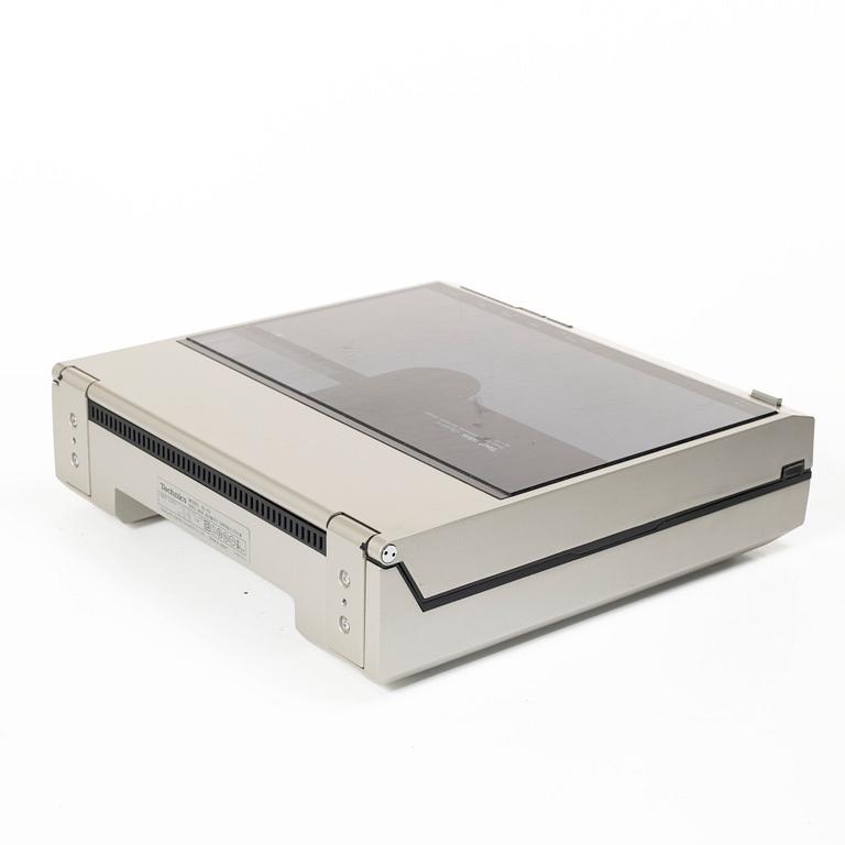 Vinyl record player, Technics Quartz SL-10, Matsushita Electric, Japan, 1979–1985.