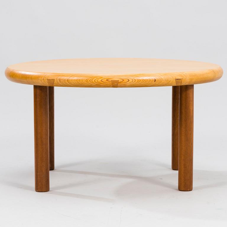 ANTTI NURMESNIEMI, a 1980's coffee table for G. Söderström.