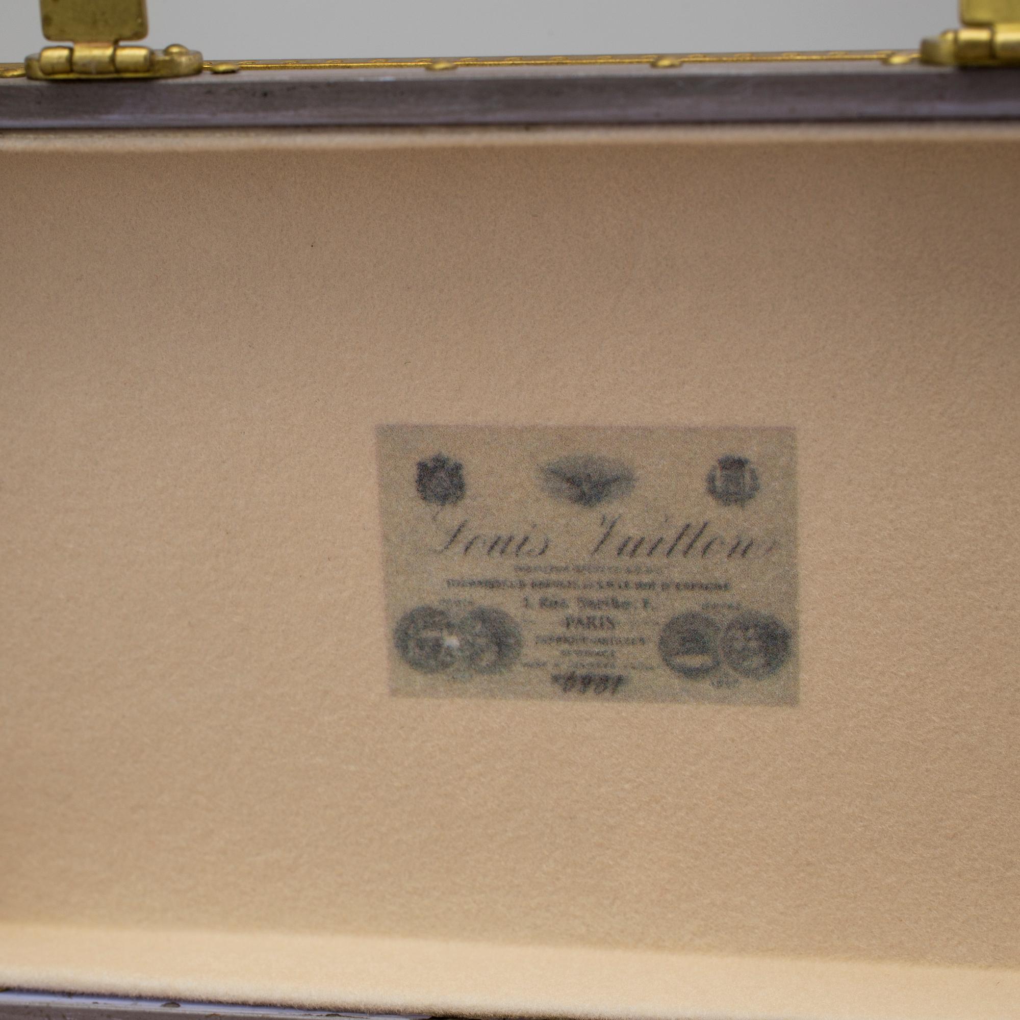BOX / MINIATURE KOFFERT, "Malle Mini Zinc", Louis Vuitton.