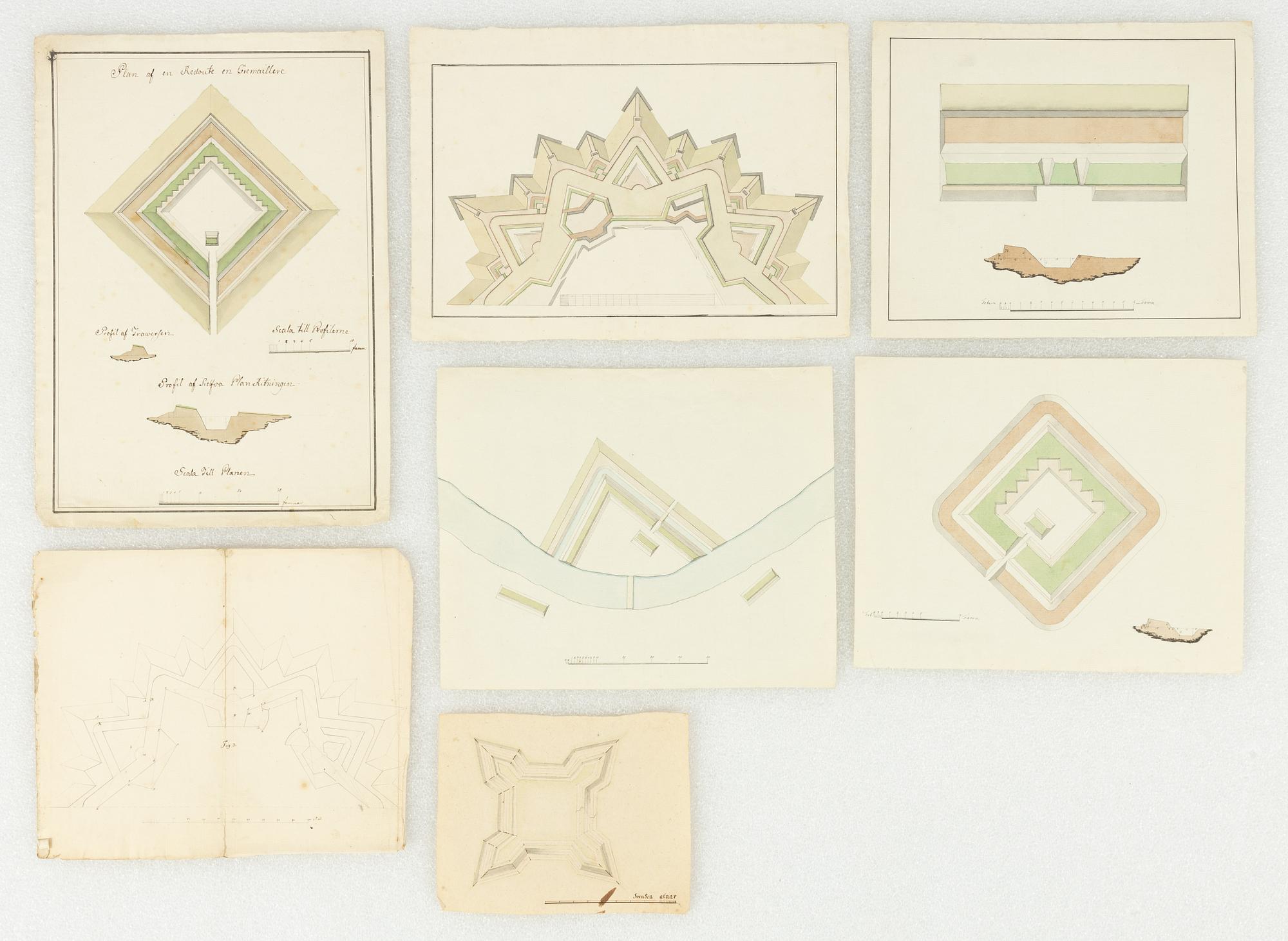 Ritningar till befästningar, 1700-tal, 7 st, bl a "Plan af en Redoute en Gremaillere".