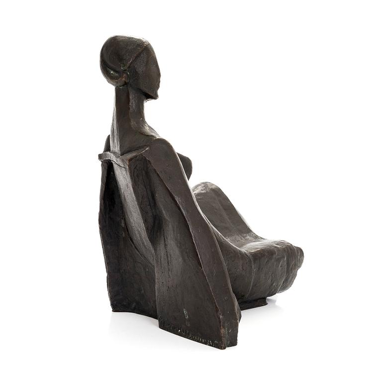 Raimo Utriainen, Seated female figure.