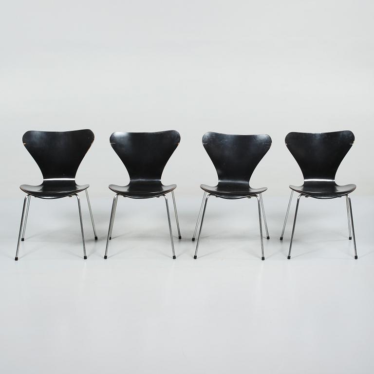 STOLAR, 4 st, "Sjuan", Arne Jacobsen, Fritz Hansen, Danmark, 1979.