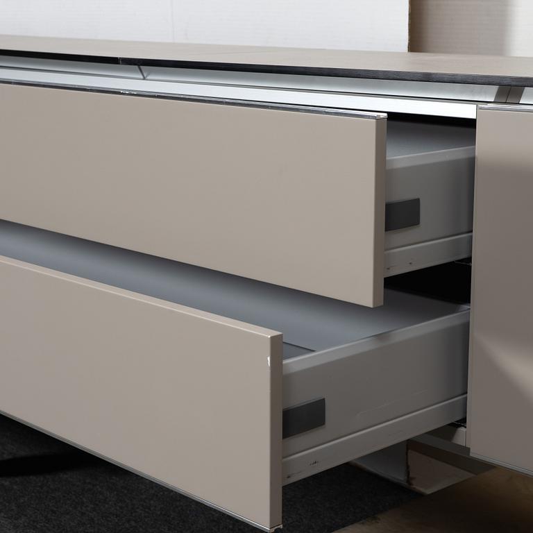 Sideboard, "Pab", Studio Kairos, B&B Italia.