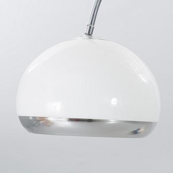 GOLVLAMPA, 1900-talets andra hälft,