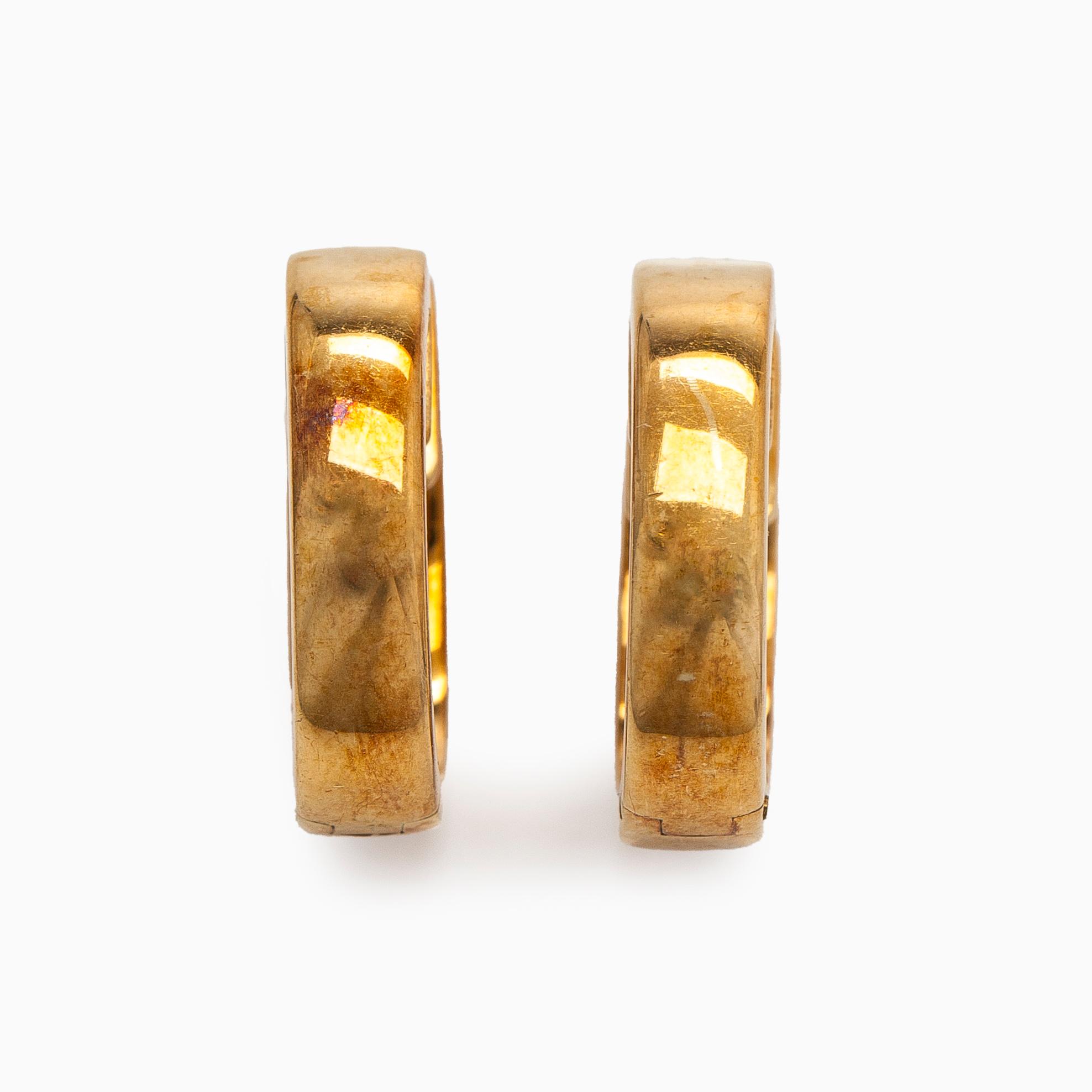 Örhängen, baguetteslipade diamanter, 18K guld.