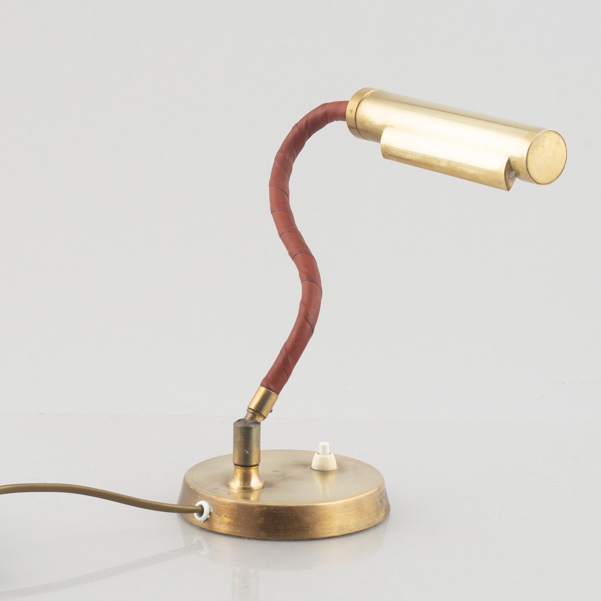 Bordslampa, Uppsala armaturfabrik, 1900-talets andra hälft.