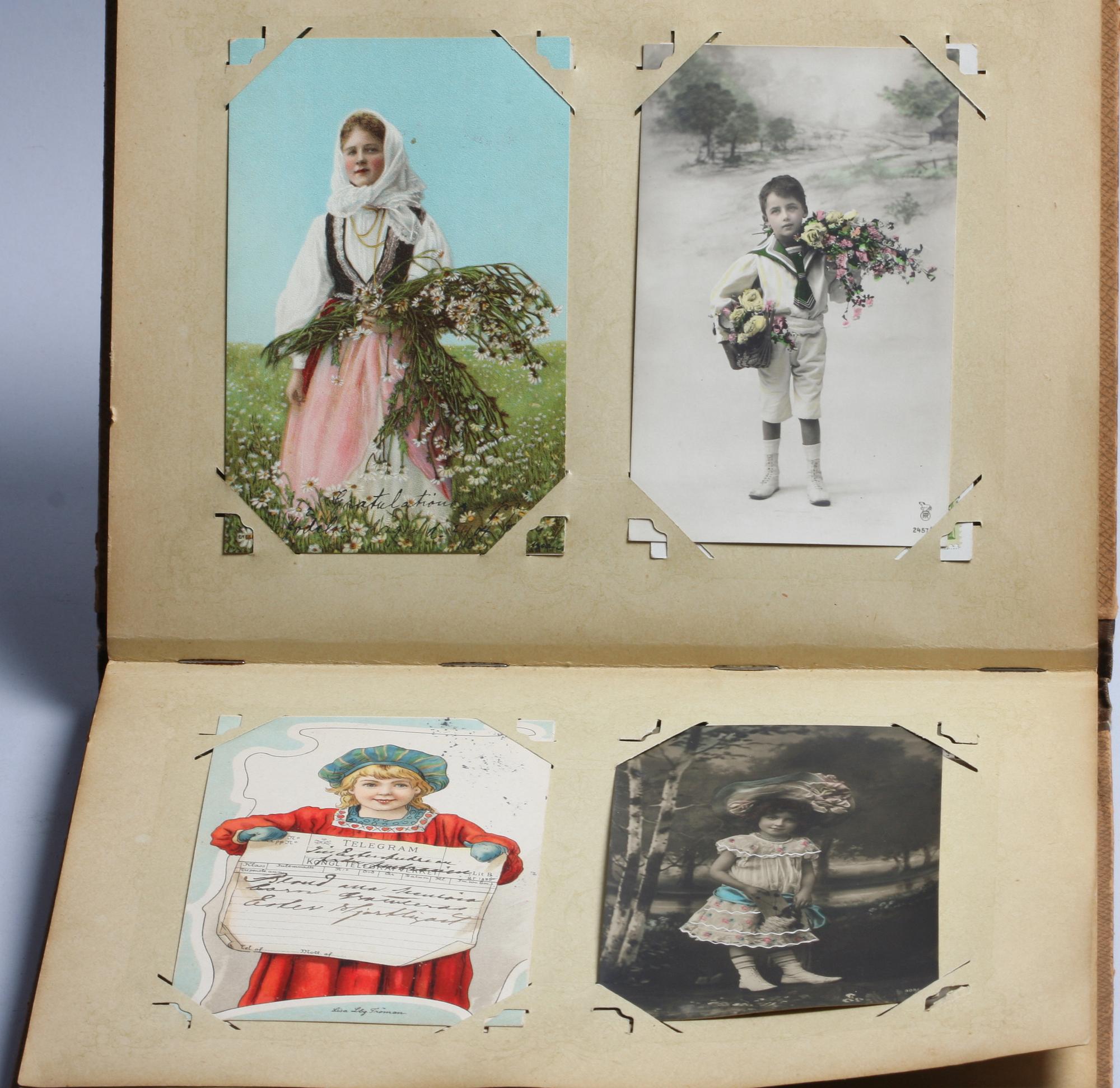 BREFKORTSALBUM MED VYKORT, tidigt 1900-tal.