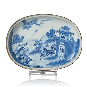 A blue and white tray, Qing dynasty, 19th Century.