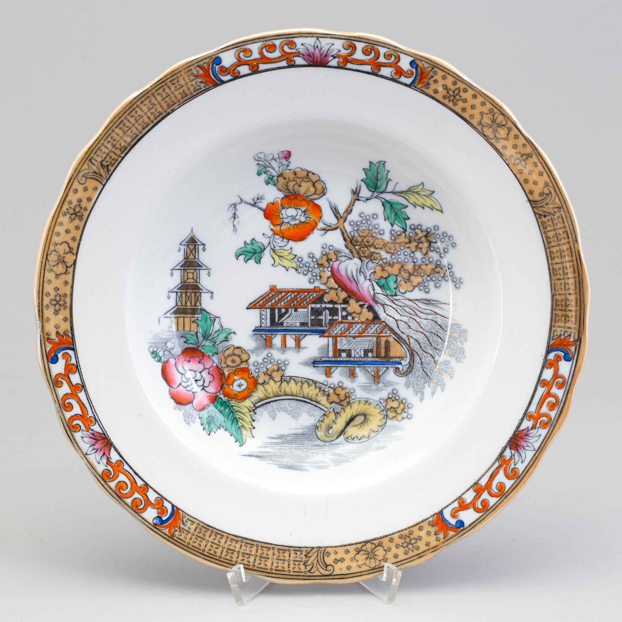 A Rörstrand 'Japan' dinner service, early 20th century (56 pieces).