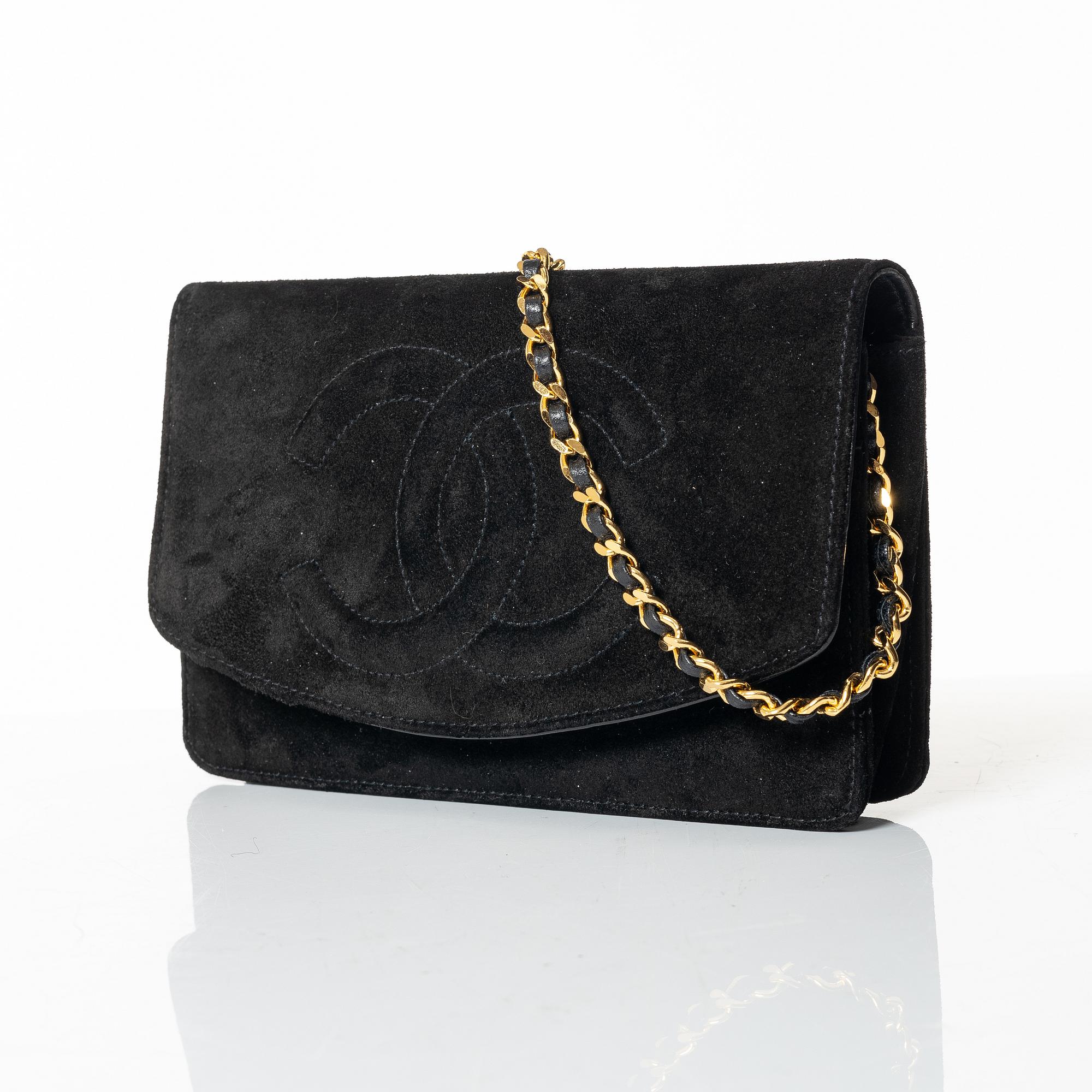 Chanel, A black suede vintage purse / wallet on chain.