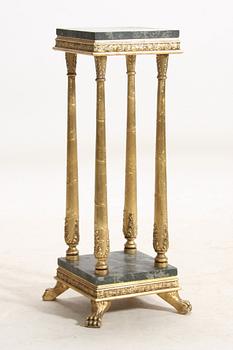 PIEDESTAL, empirestil, 1900-tal.