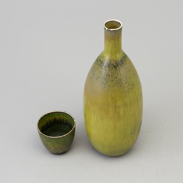 CARL-HARRY STÅLHANE, a stoneware vase and bowl from Rörstrand, signed and dated -54 and -58.