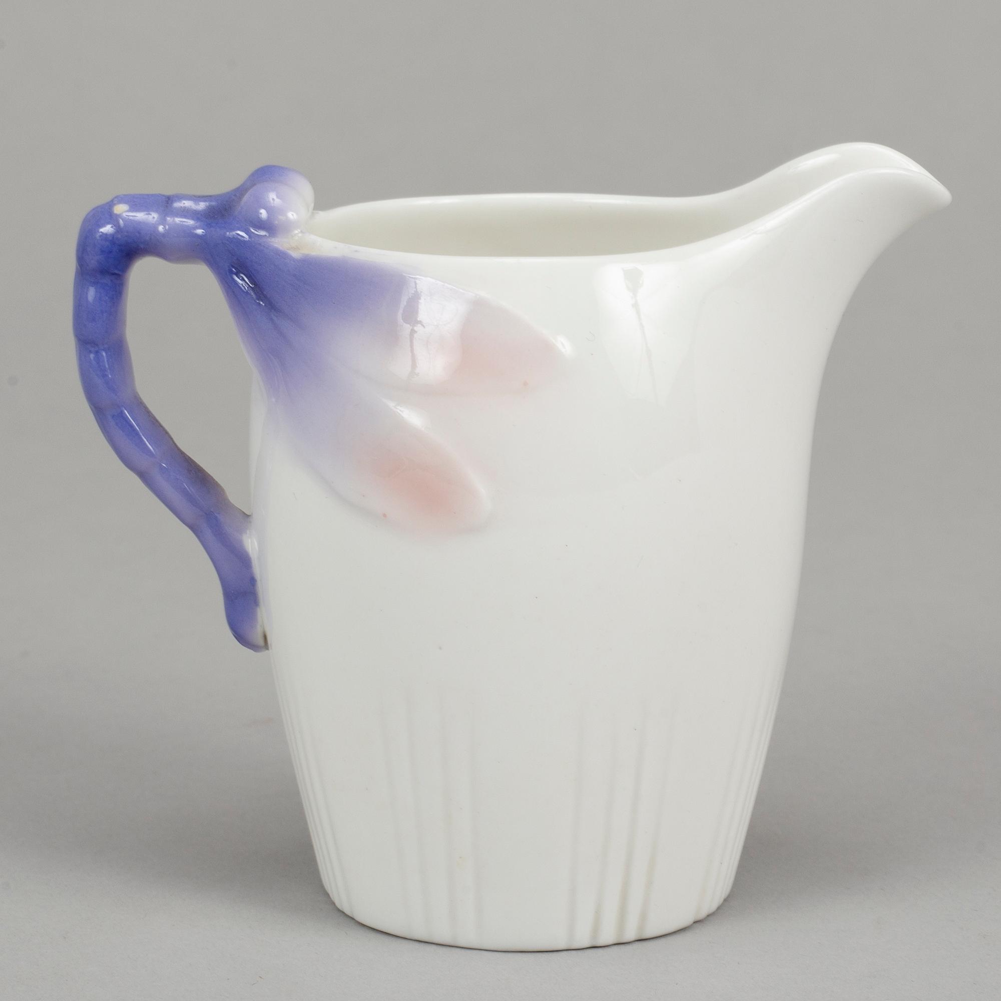 Alf Wallander, a 'Trollsländan' part service, nine pieces,  Rörstrand, Jugend.