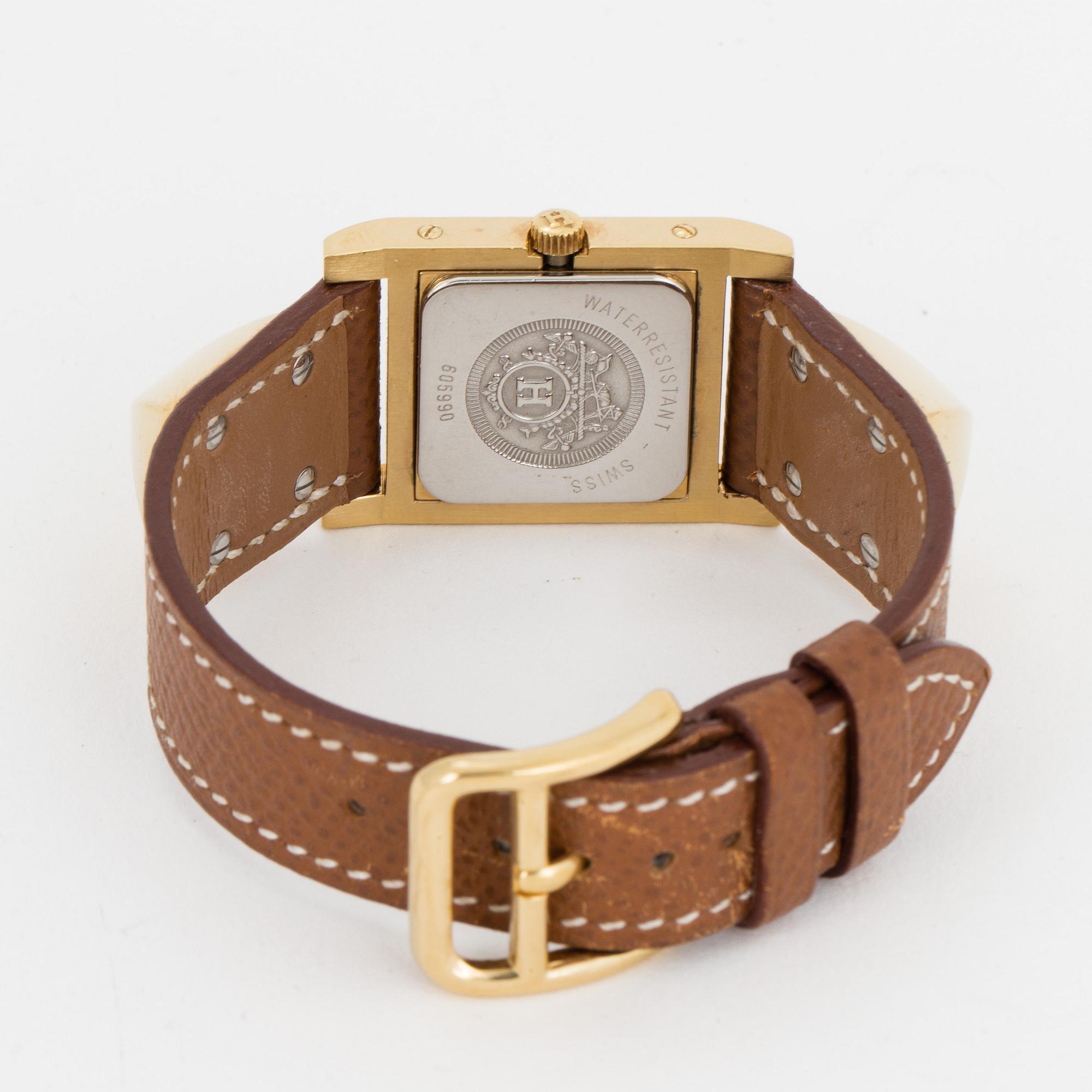 HERMÈS, "Medor", wristwatch, 23 x 32 mm.