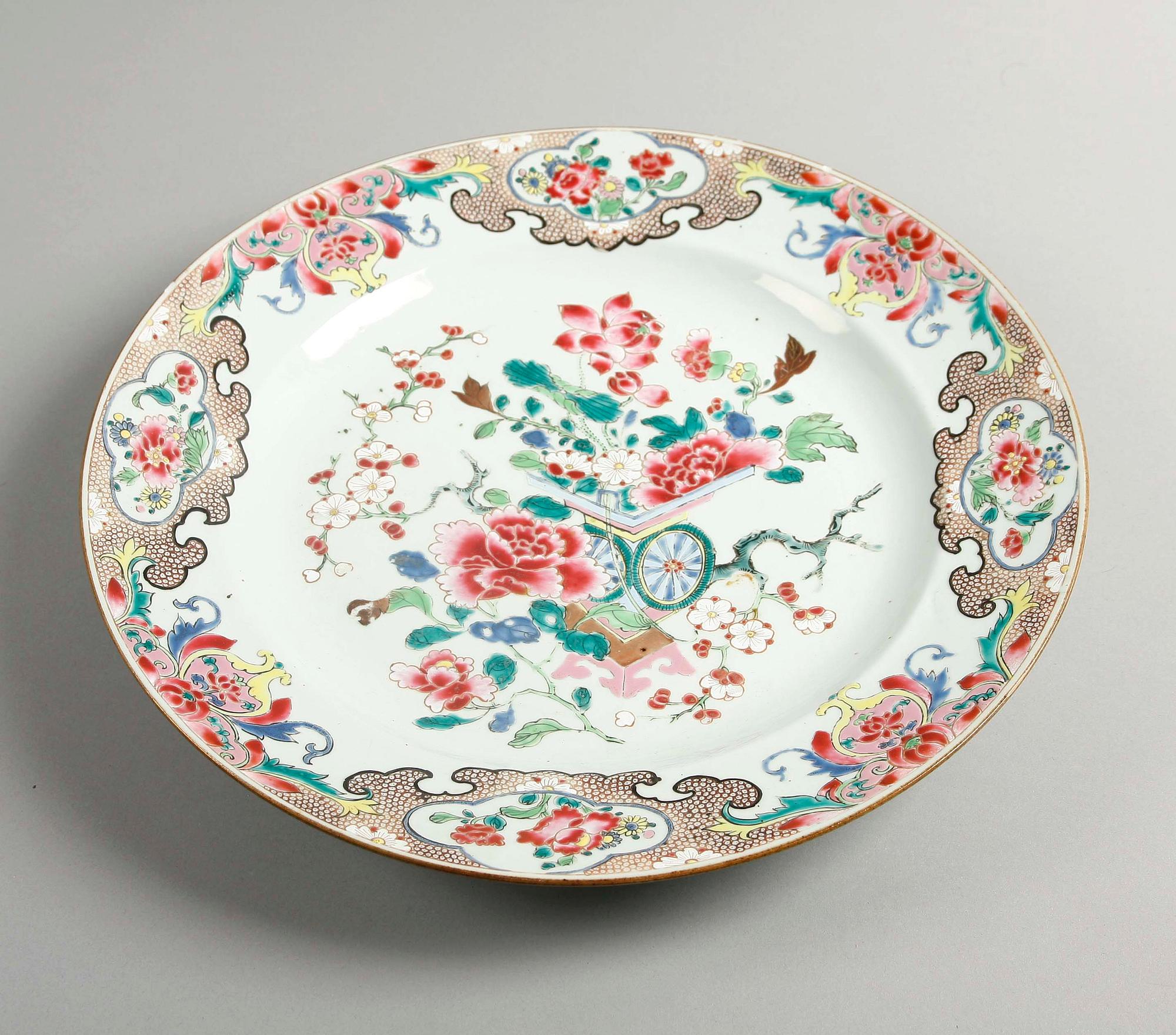 FAT, porslin. Kina, Qianlong. 1700-tal.