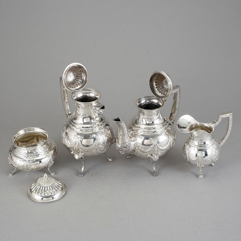 KAFFE- OCH TESERVIS, 4 delar, silver, Louis XVI-stil, fantasistämplar, 1900-talets första hälft. Tot ca 2080 gram.