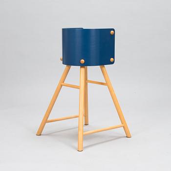 Ben af Schulten, syöttötuoli, malli 616, Artek 2010.