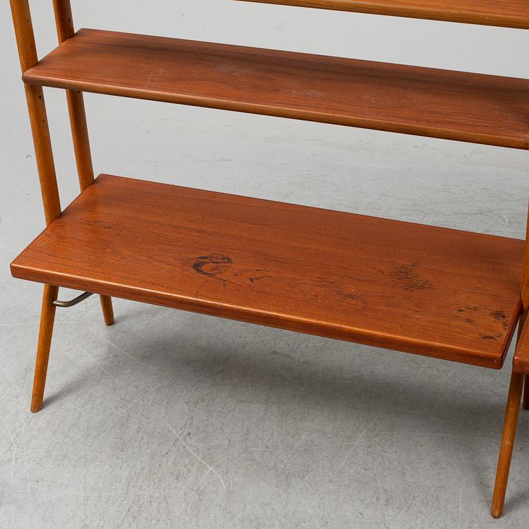 A KURT ØSTERVIG shelf, mid 20th century.