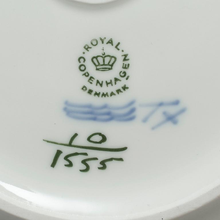 A 38-pieces 'Blå blomst' porcelain dinner service by Royal Copenhagen.