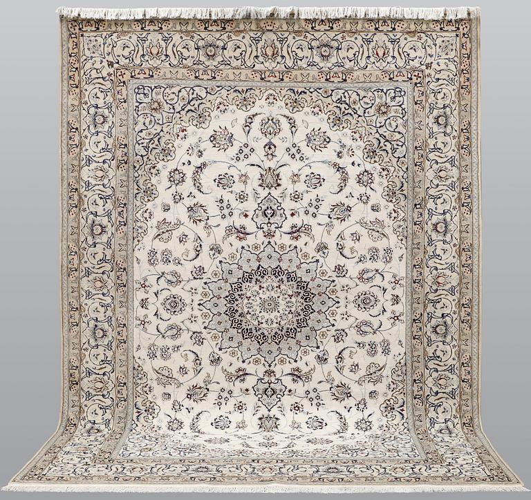 Matto, Nain part silk sk 9LAA,   342 x 255 cm.