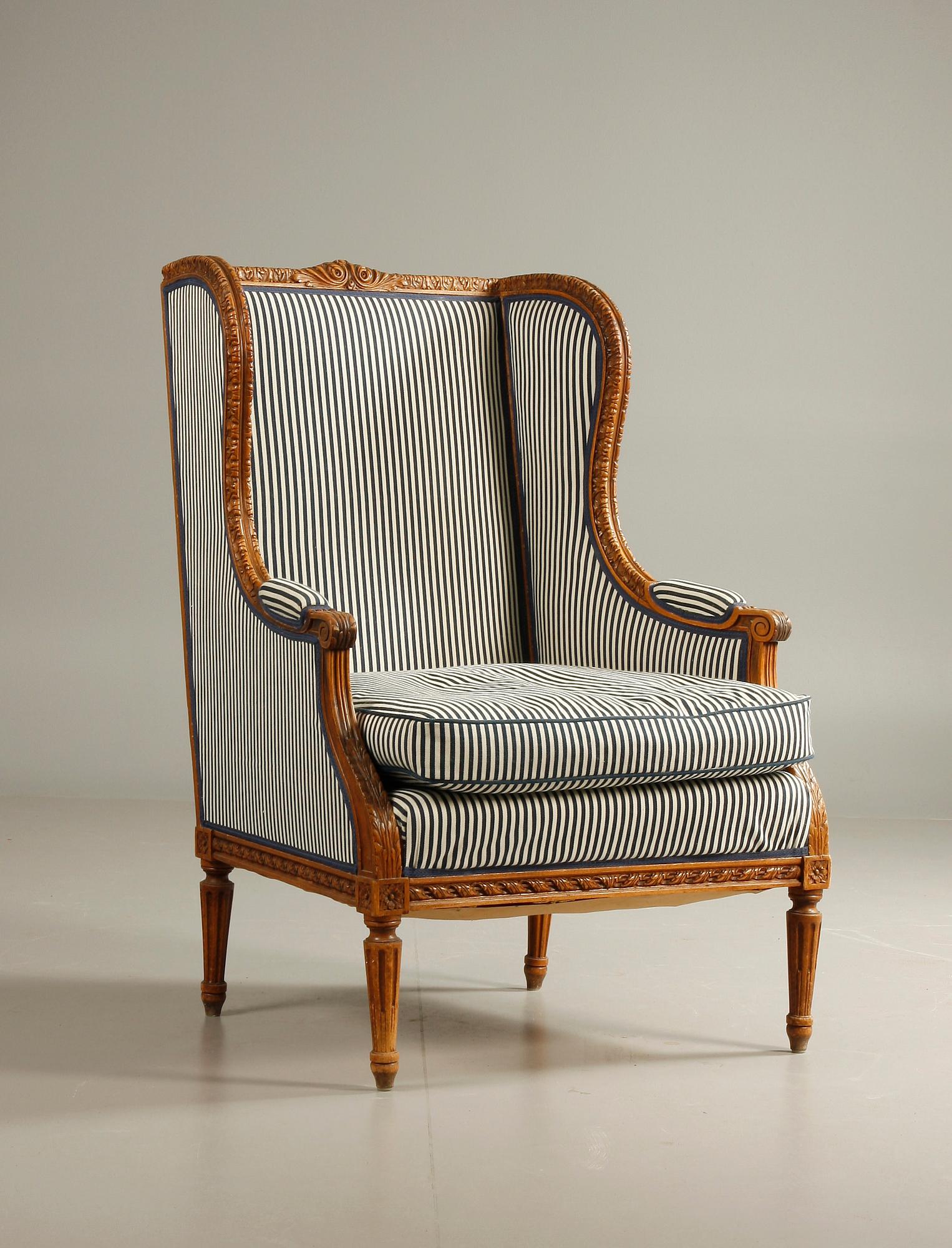 BERGERE, gustaviansk stil, 1900-tal.